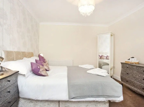 Saint Lawrence Apartment 1