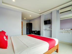 Patumnak Beach Guesthouse