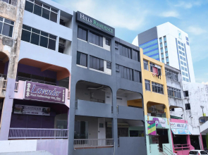 Hotel O Hills Residence