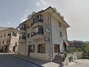 Hotel Riotuerto