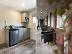 Colonial Court Motor Inn