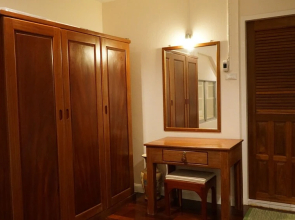 Villa Nutt