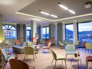 Отель Dolce Athens A tica Riviera