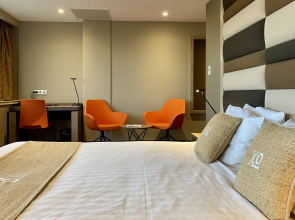 XO Hotels Blue Tower