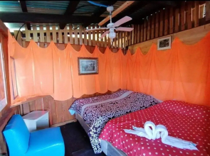 Hostal & Restaurante Bar Xtream
