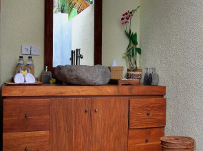 Madani Antique Villas