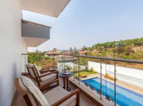White Pebbles by Vista Rooms