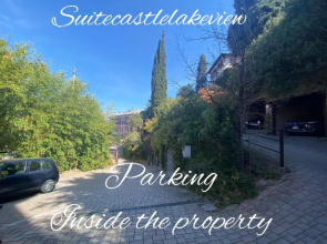 Suitecastlelakeview 1
