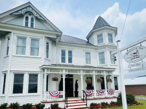 Highland Inn
