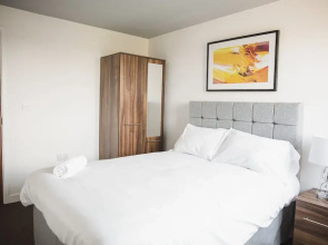 Room in Guest Room - Spacious Size Room in Leicester
