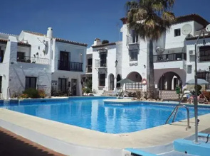 Nueva Nerja 85 Menyber