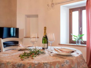 Apartment in Noble Villa Near Ecological Park