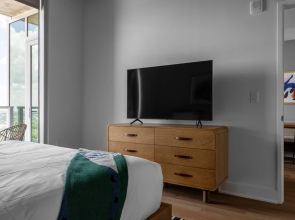 31st floor condo on Rainey St by Locale