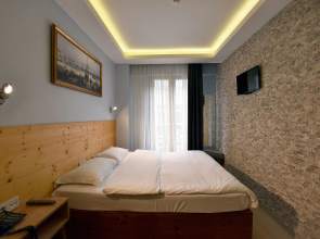 Sunlife Hotel Old City