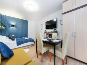 UNIT Warszawa Centrum Room by Metro Rondo ONZ