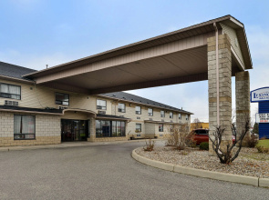 Lexington Inn & Suites Windsor