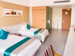 Отель Luyi Seaview