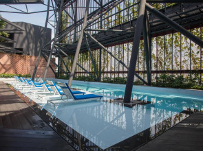 Oasia Hotel Downtown Singapore by Far East Hospitality