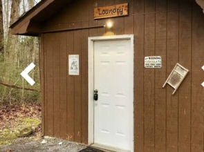 Hanky Panky 1 Bedroom Cabin