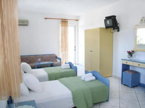 Kleanthis Apartments