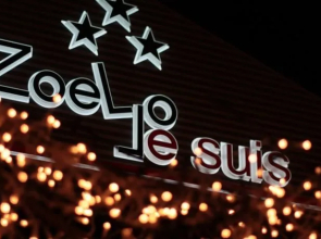Hotel Zoello Je Suis