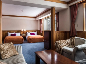 Red Roof Inn PLUS+ Long Island - Garden City