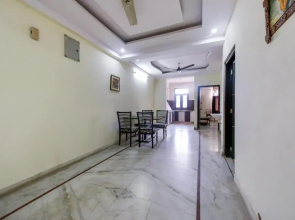 Oyo Flagship 74226 Shri Sai Shyam