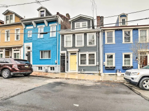 Pittsburgh Home: Walkable Location!