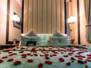 Aphrodite Suites
