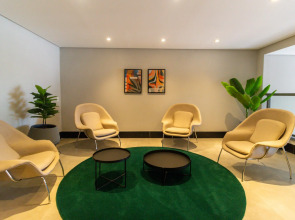 Cozzy Suítes Paraíso Hotel