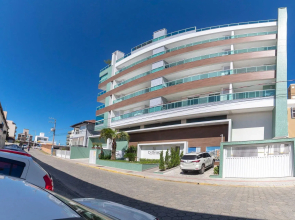 Aluguel Apartamento 3 suítes 80m do mar Bombas/SC