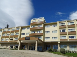 Huinid Pioneros Hotel
