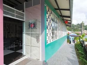 78 Parapat Mitra Reddoorz
