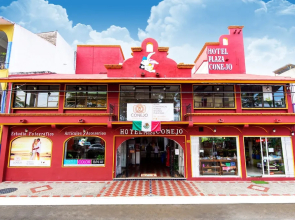 Hotel Plaza Conejo