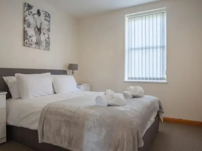 Taylors Court