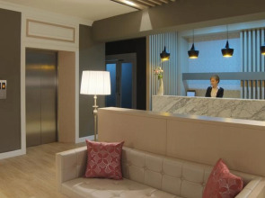 The Raya Surawong Bangkok