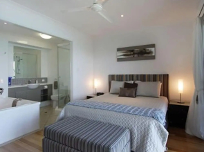 Shoreline Apartments