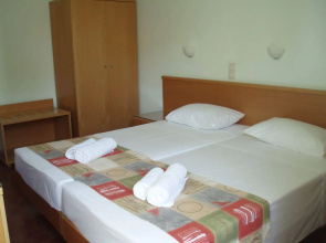 Nafsika Hotel