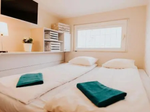 Elite Apartments by the Beach