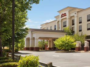 Hampton Inn & Suites Manchester-Bedford