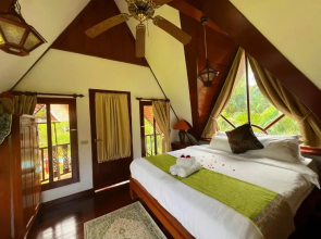 Coco Palace Resort