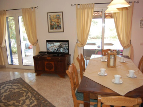 Casa dos Amigos-holiday House With se View