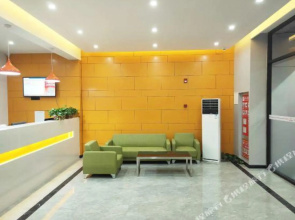 Shell hotel (liaocheng Dongchang West Road Railway Station)