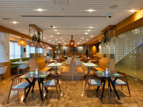 Отель The First Collection Dubai Marina