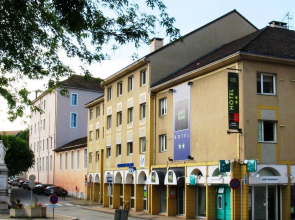 Sweet Home Hotel