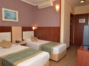 Отель Artemis Princess 