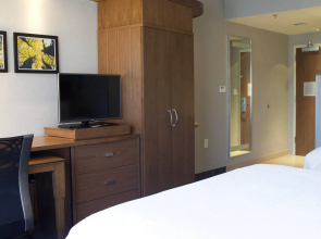 Courtyard by Marriott Asheville Airport
