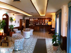 Hotel Mega Mare