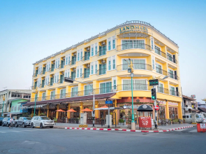 Landmark Nakhonphanom Hotel