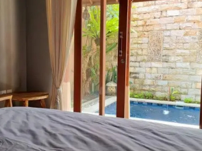 Cheerful 1 bedroom private house with pool in ubud